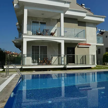 Lighthouse Nadia Aparts Apartman